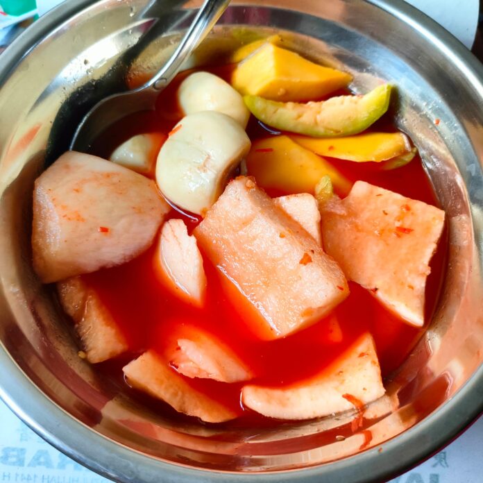 Asinan kebon kacang yusra
